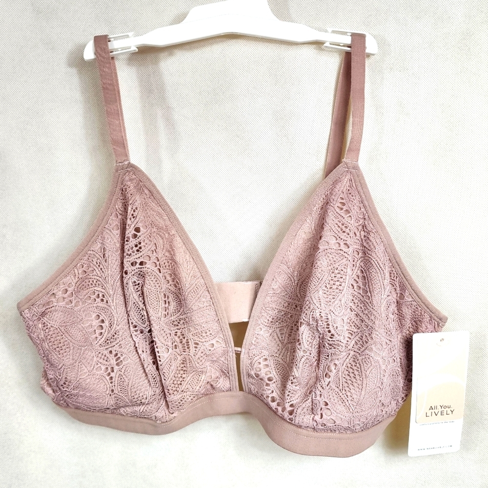 Lively Lace Bralette in Dusty Rose